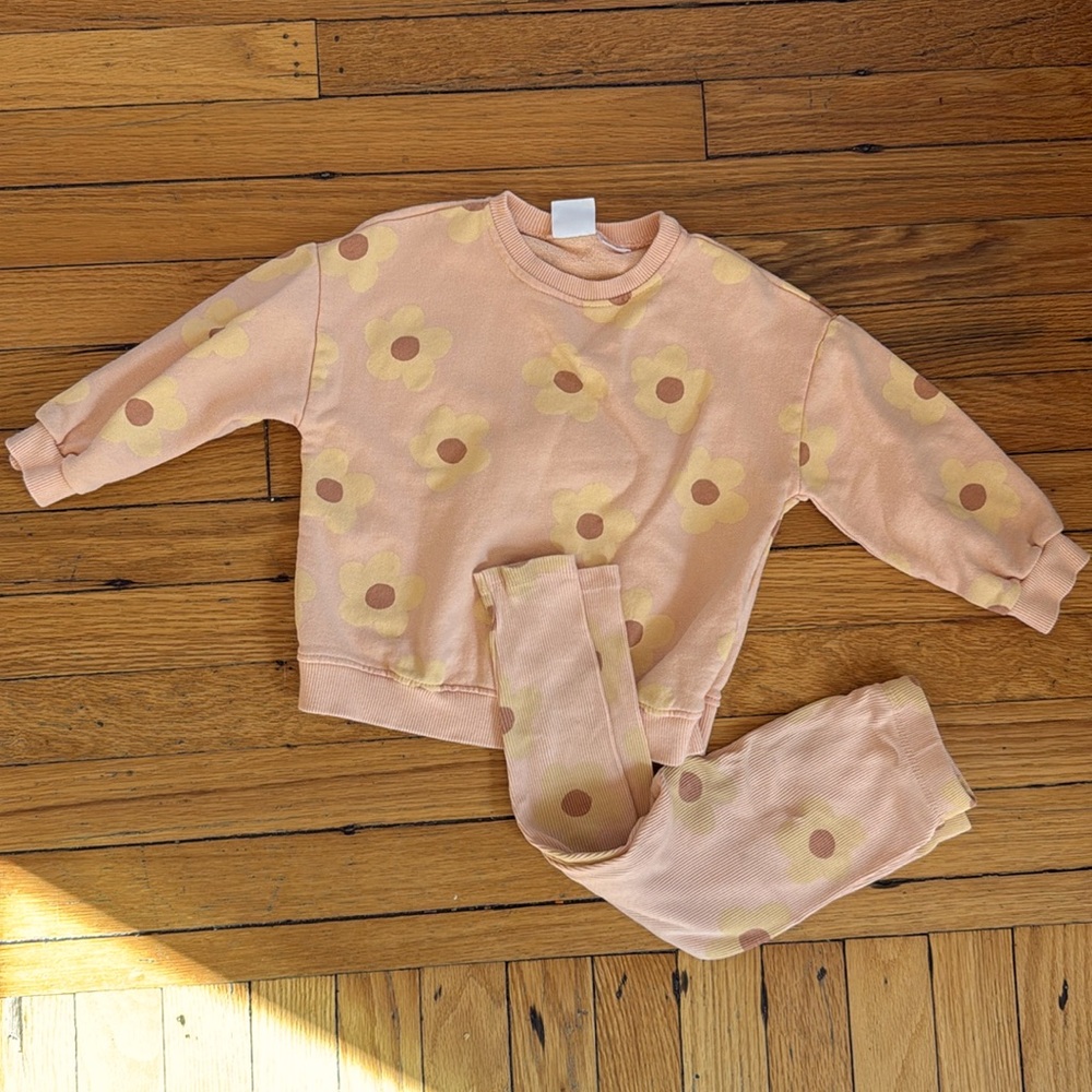 Zara Sweatsuit for Girls Sweatshirt and Ribbed Pants